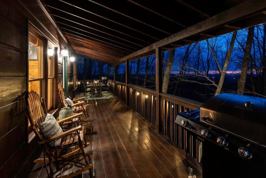 Mtn Cabin Sleeps 10 - 5 Mins To Fishing & Camping Ellijay Exterior foto