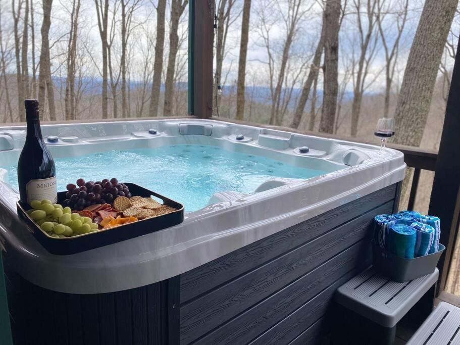 Mtn Cabin Sleeps 10 - 5 Mins To Fishing & Camping Ellijay Exterior foto