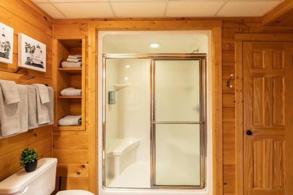 Mtn Cabin Sleeps 10 - 5 Mins To Fishing & Camping Ellijay Exterior foto