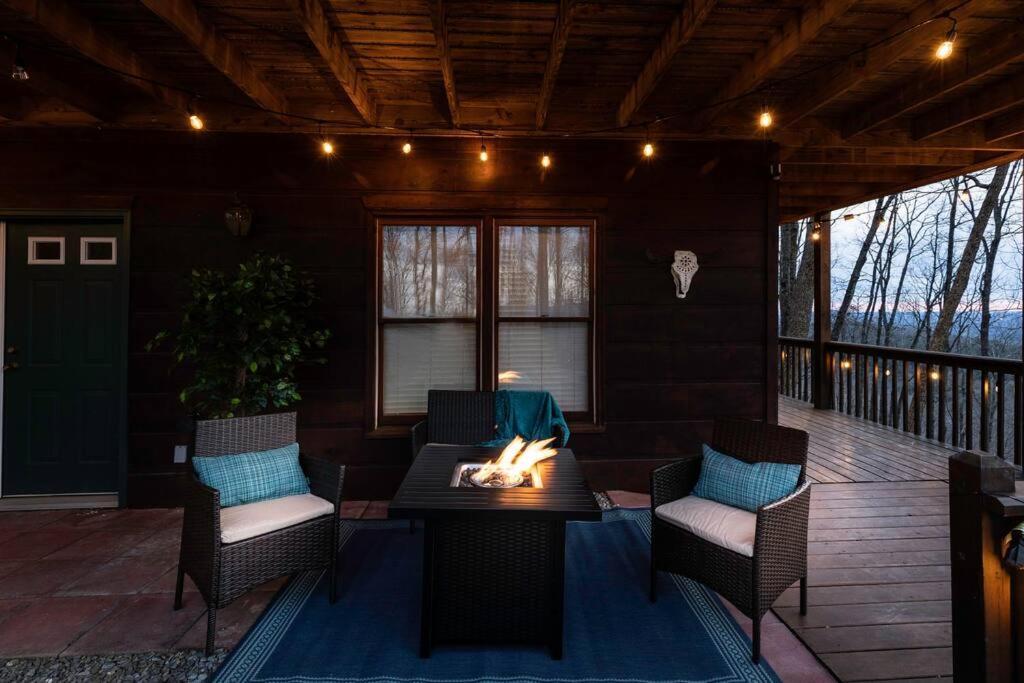 Mtn Cabin Sleeps 10 - 5 Mins To Fishing & Camping Ellijay Exterior foto